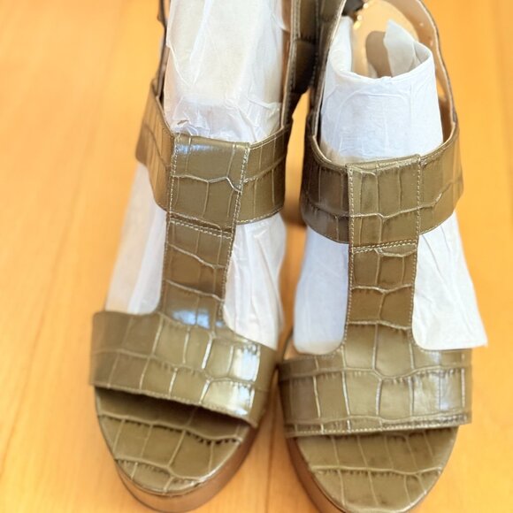 Michael Kors Becker T Strap Leather Platform Sandal - NBW - Picture 1 of 6